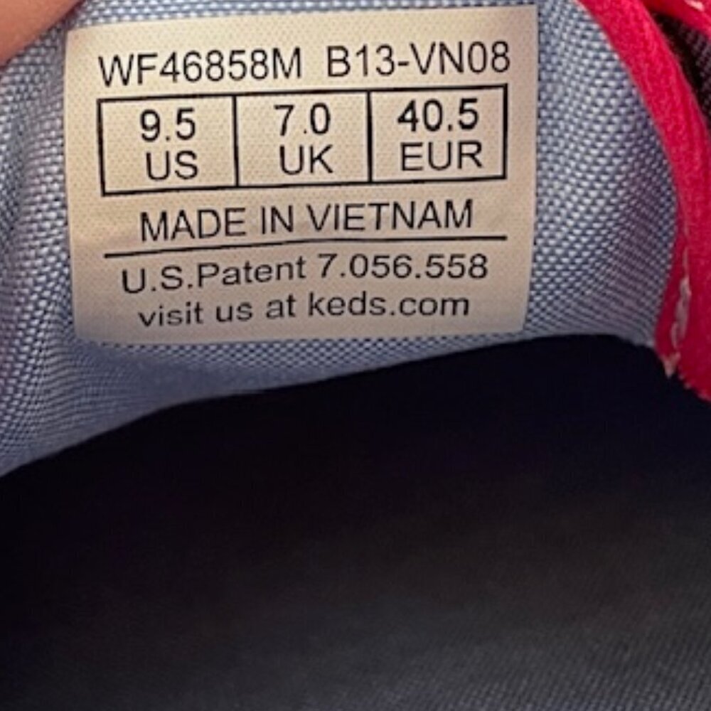 TAYLOR SWIFT KEDS Favorite Things Bows & Cats Print Pink Blue Sneakers 9… - Picture 15 of 16